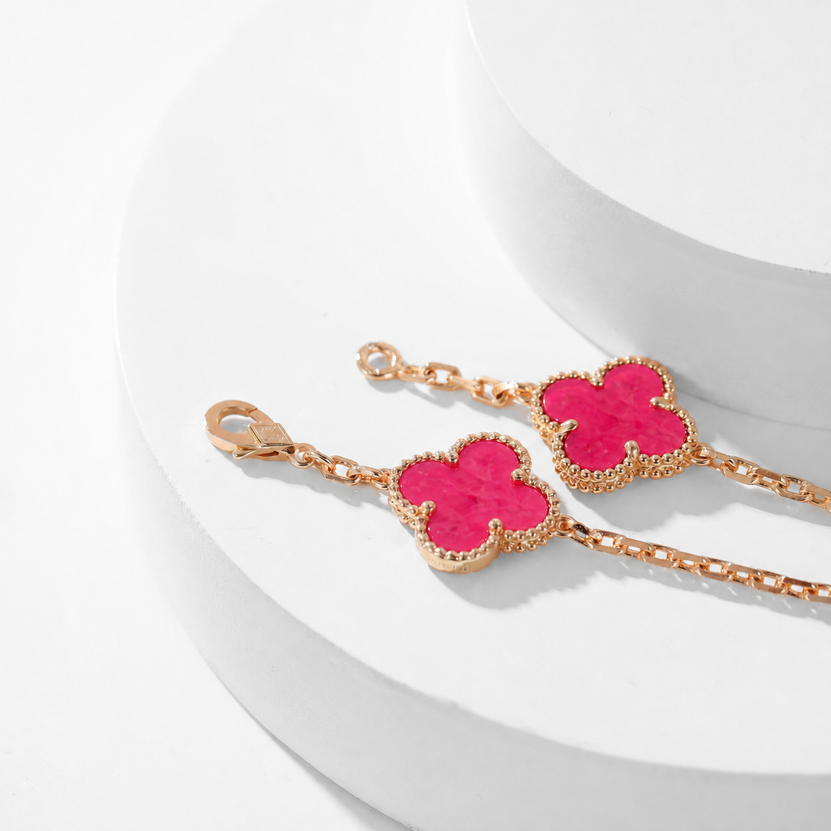 [Cadisa]NEW CLOVER 10 MOTIFS PINK ENAMEL NECKLACE