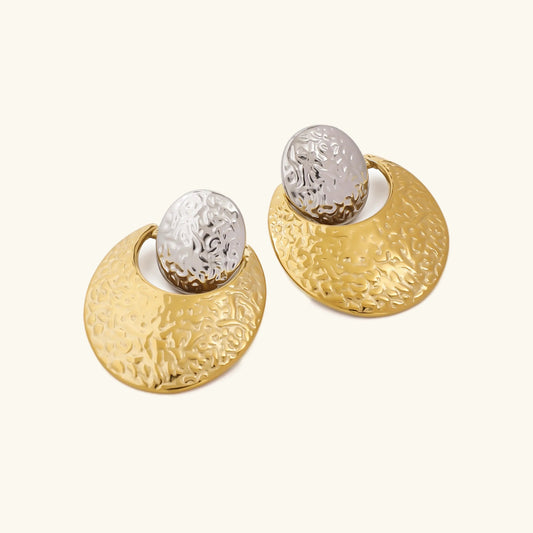 [Gaonasi]Shelly Two Tone Crescent Earrings