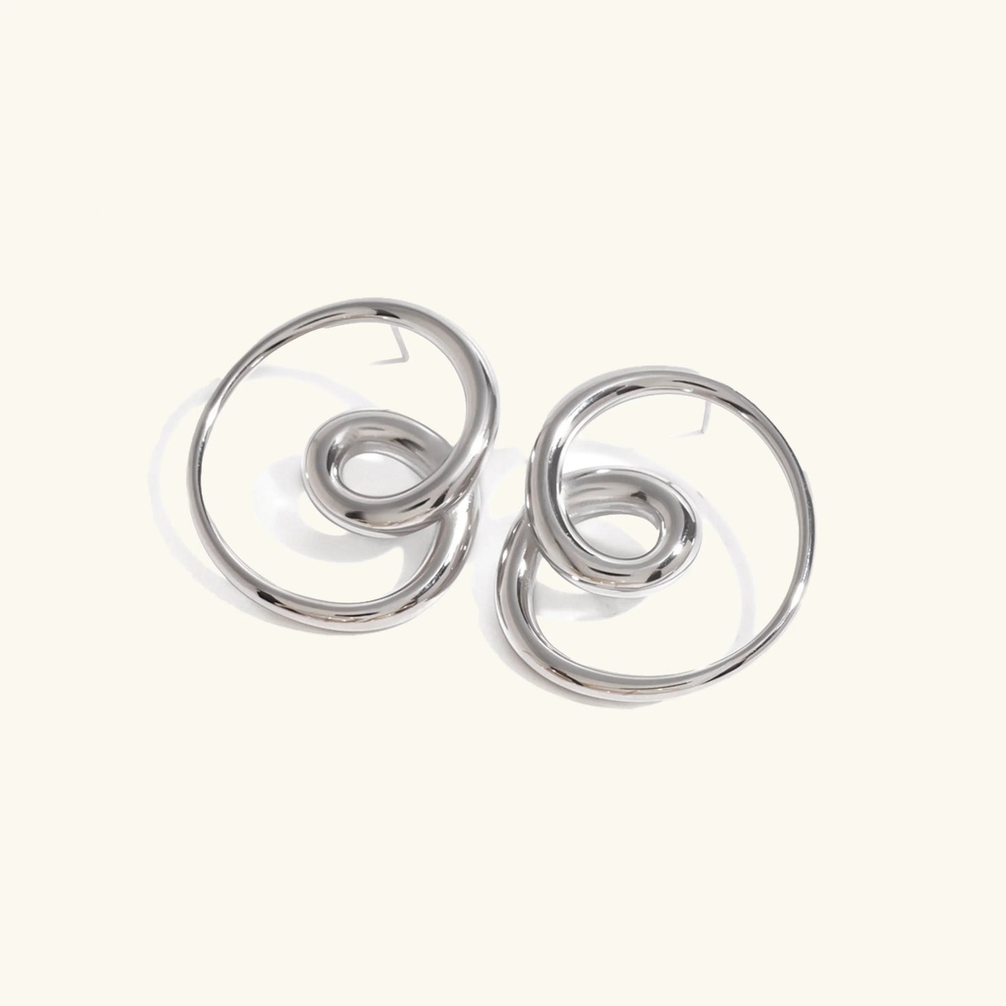 [Gaonasi]Angelique Golden Twist Earrings