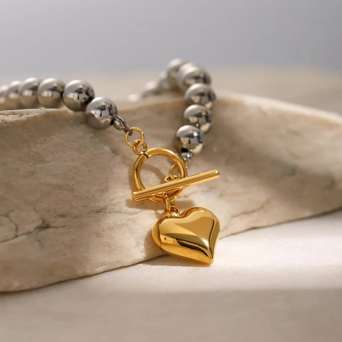 [Gaonasi]Alicia Chunky Bead Heart Bracelet