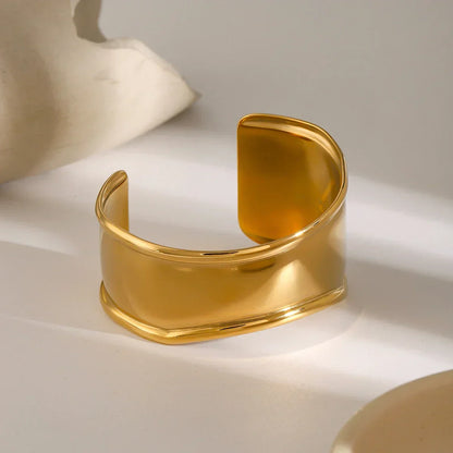 [Gaonasi]Nellie Smooth Gold Cuff