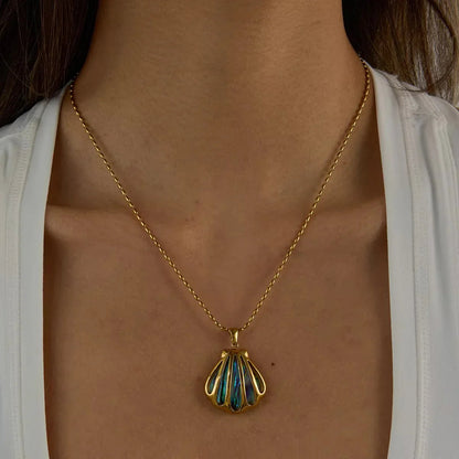 [Gaonasi]Nixie Gold Seashell Pendant