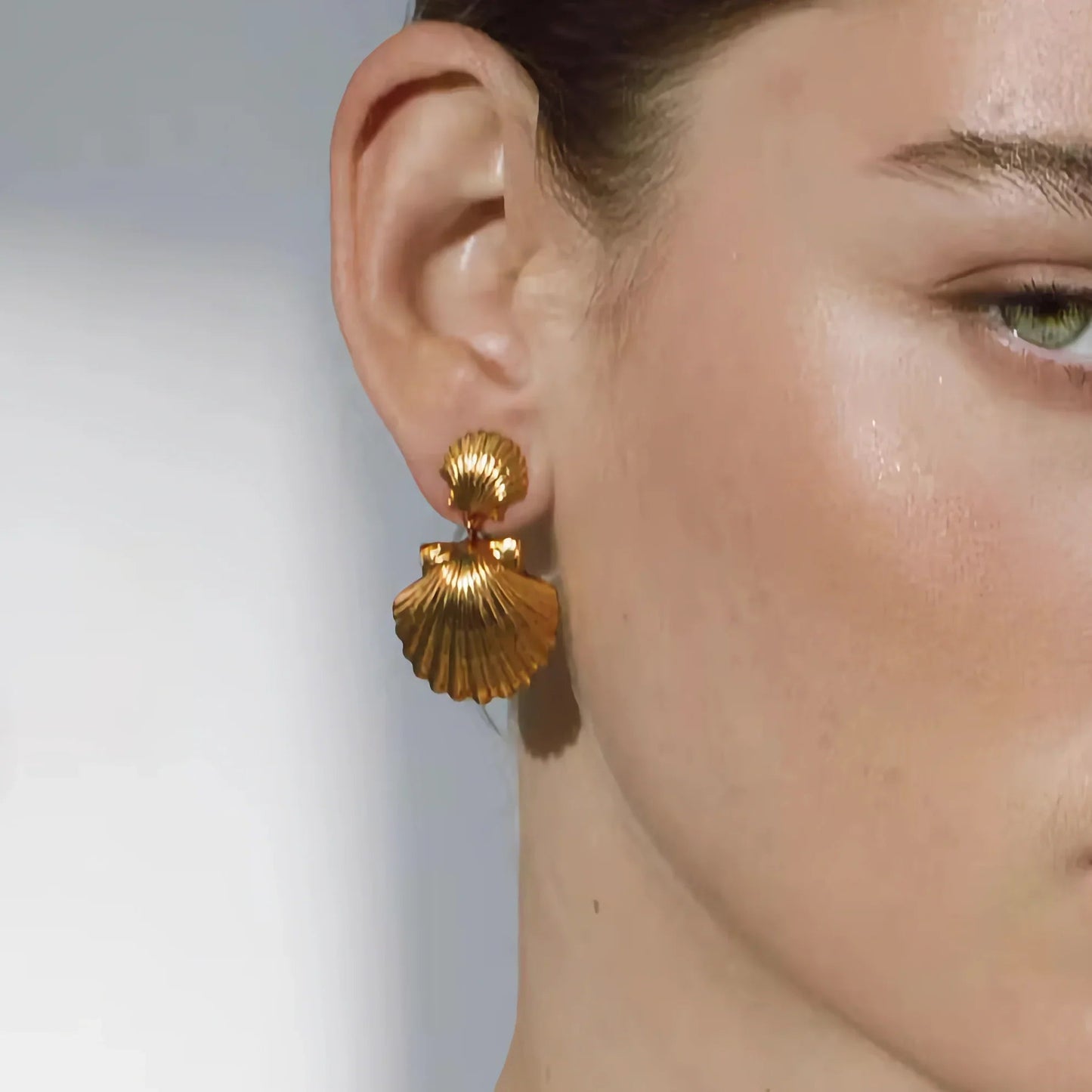 [Gaonasi]Sandy Gold Seashell Earrings
