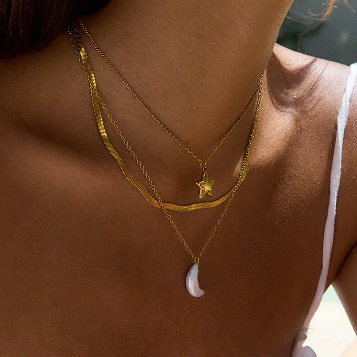 [Gaonasi]Cirra Sun & Moon Layered Gold Necklace