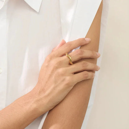 [Gaonasi]Lunaria Gold Wave Ring