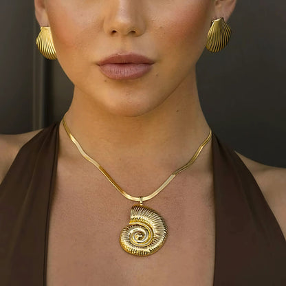 [Gaonasi]Cascadia Nautilus Gold Necklace