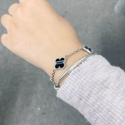 [Gaonasi] CLOVER 5 MOTIF PULSAR STONE BRACELET COLLECTION