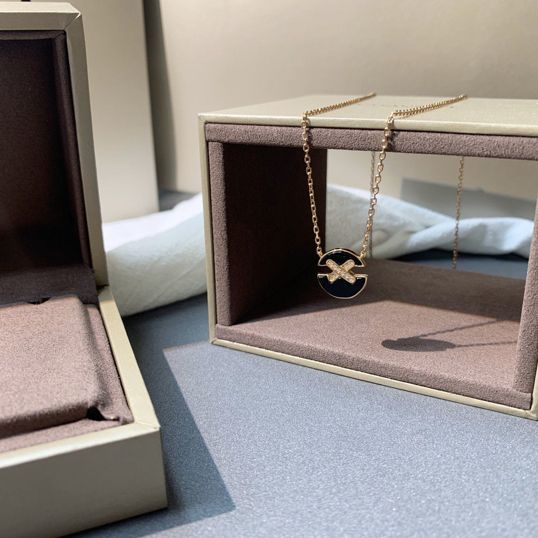[Gaonasi]JEUX DE PINK GOLD DIAMOND NECKLACE