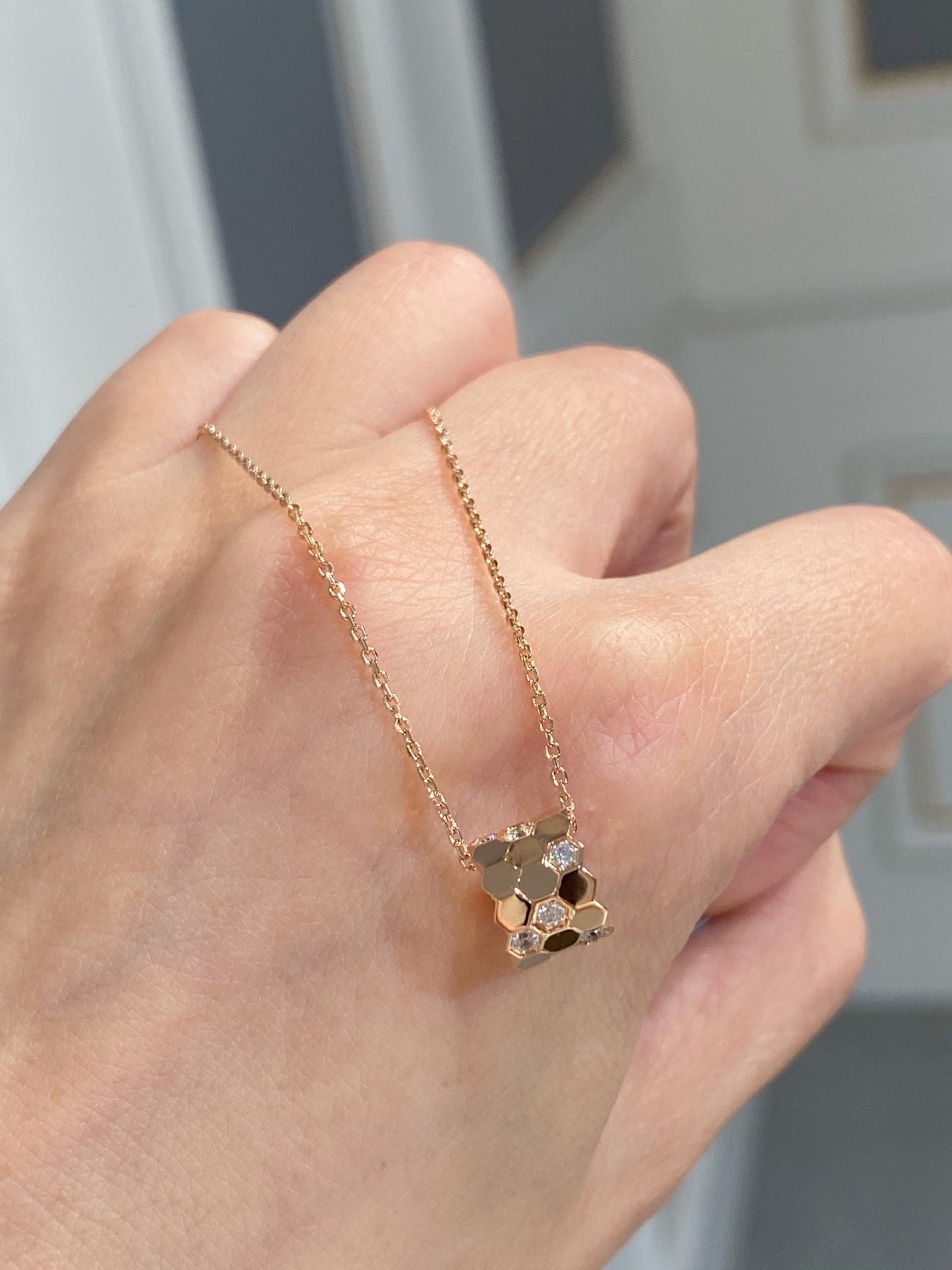 [Gaonasi]BEE LOVE DIAMOND NECKLACE