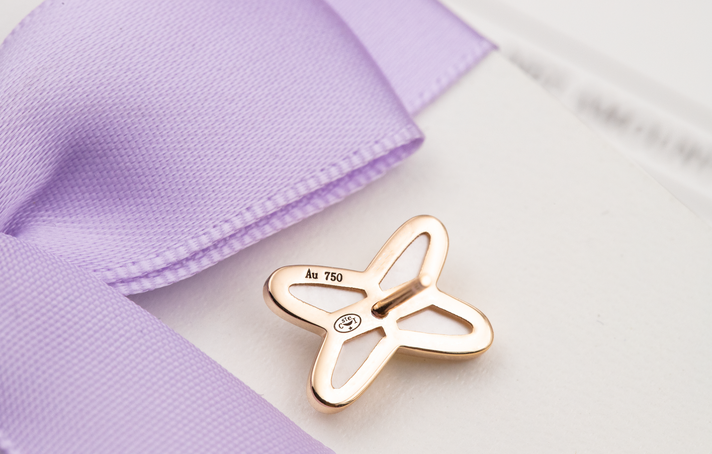 [Gaonasi]JEUX DE WHITE MOP PINK GOLD DIAMOND EARRINGS