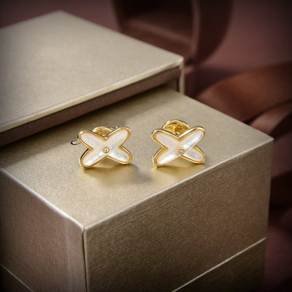[Gaonasi]JEUX DE WHITE MOP GOLD DIAMOND EARRINGS