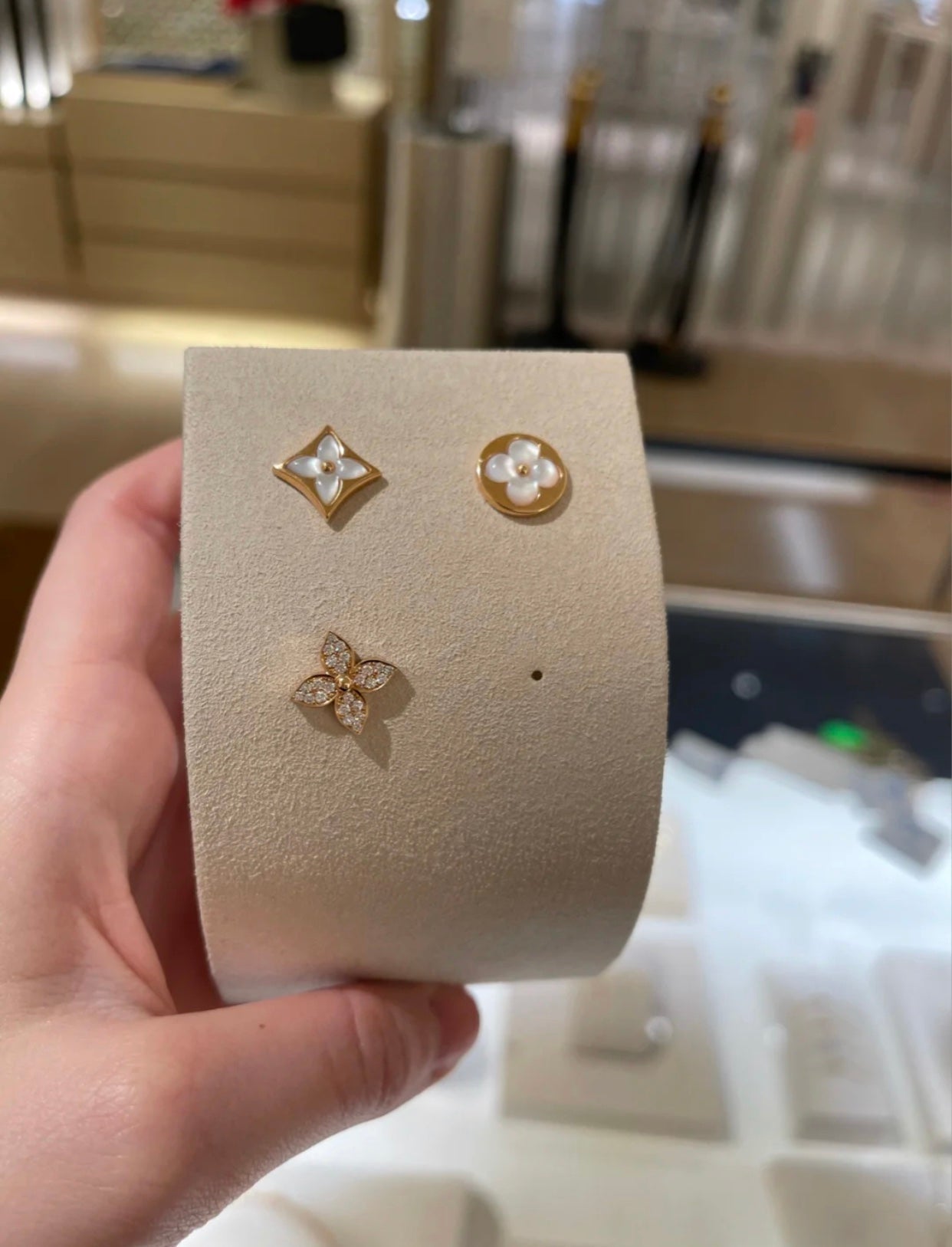[Gaonasi]STAR BLOSSOM STUD EARRINGS PINK GOLD DIAMONDS