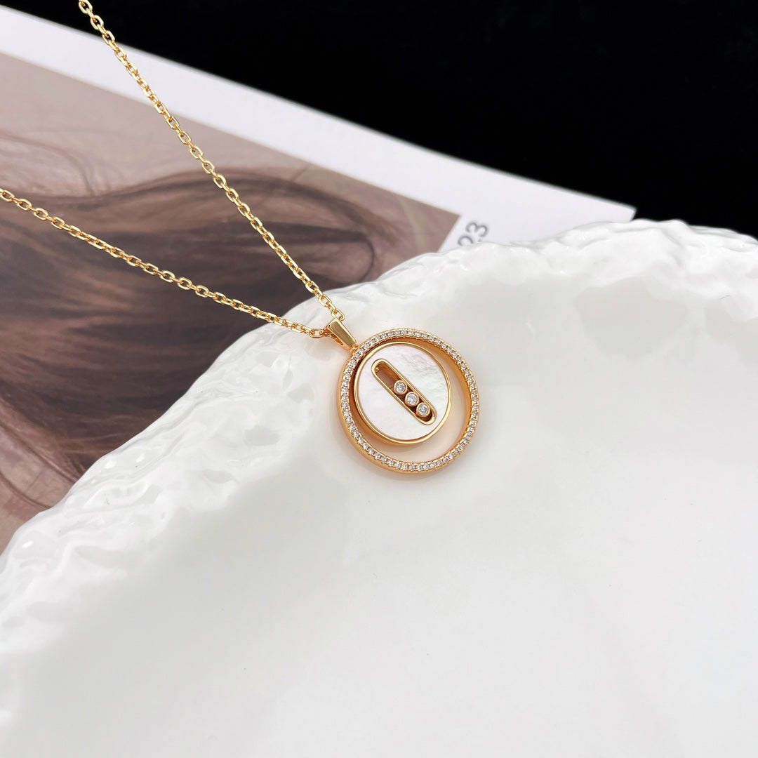 [Cadisa]LUCKY MOVE MM NACRE BLANCHE DIAMOND NECKLACE