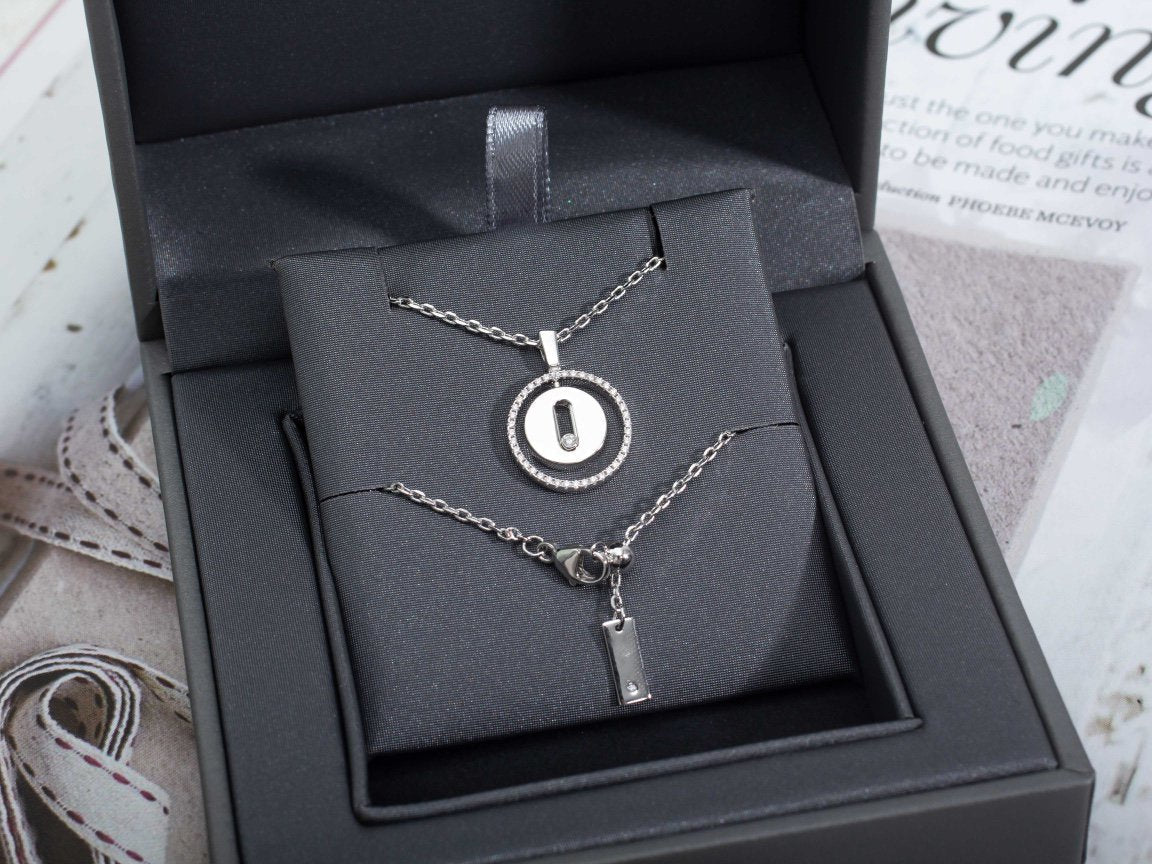 [Cadisa]LUCKY MOVE PM NECKLACE SILVER DIAMOND