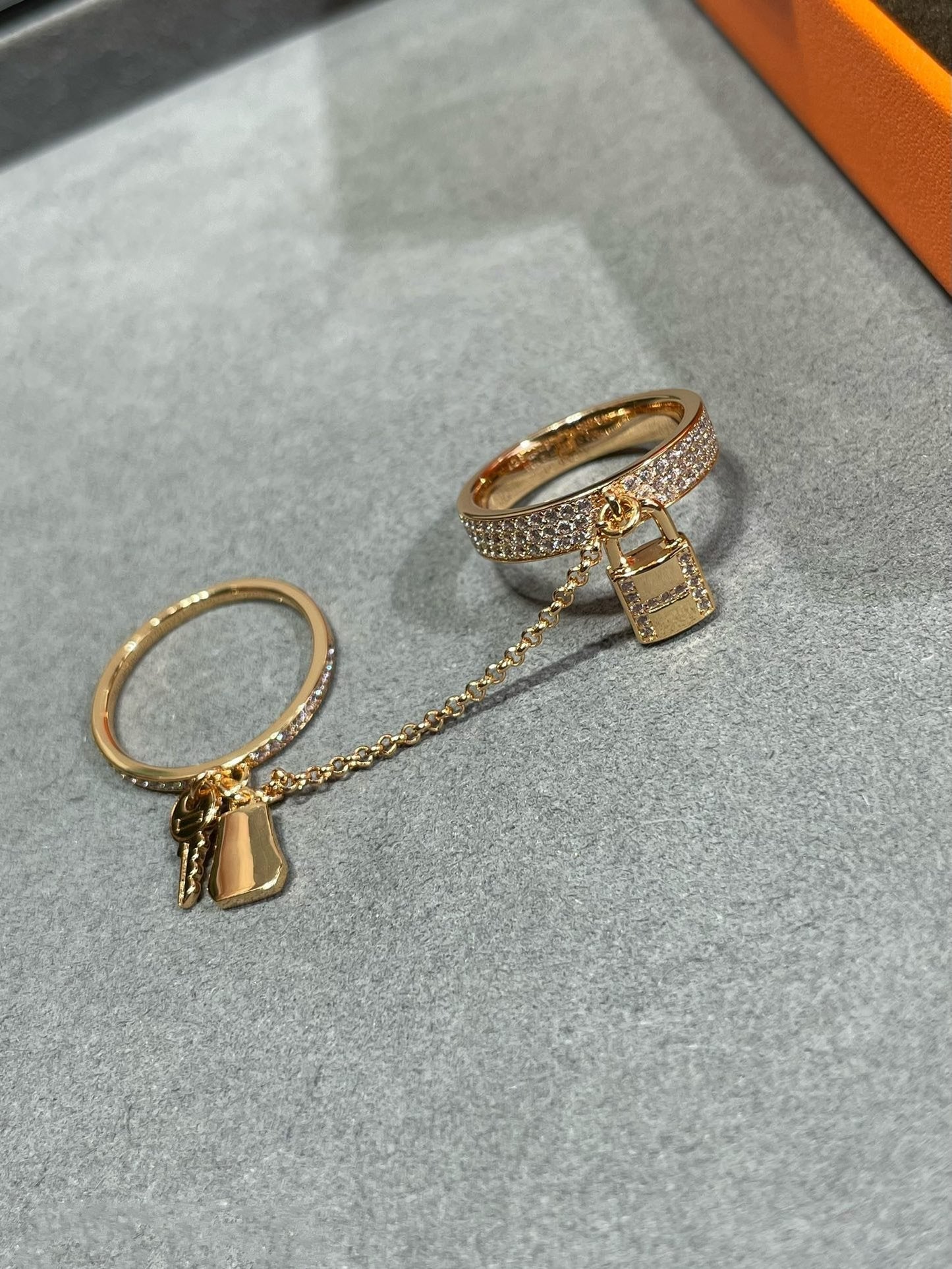 [Gaonasi]HM KELLY CLOCHETTE DOUBLE RING IN  WITH DIAMONDS