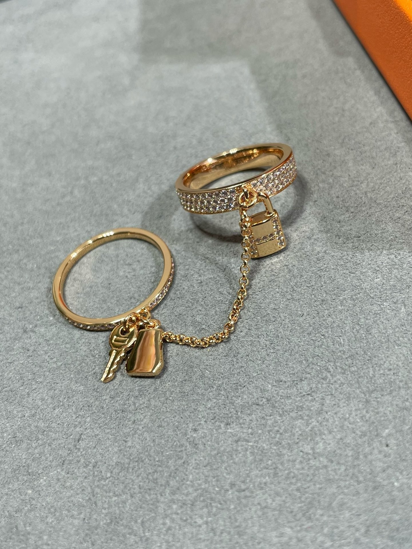 [Gaonasi]HM KELLY CLOCHETTE DOUBLE RING IN  WITH DIAMONDS