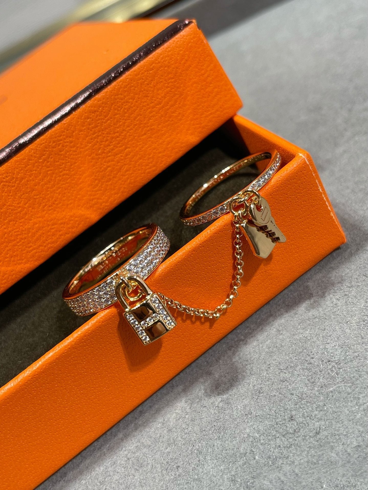 [Gaonasi]HM KELLY CLOCHETTE DOUBLE RING IN  WITH DIAMONDS