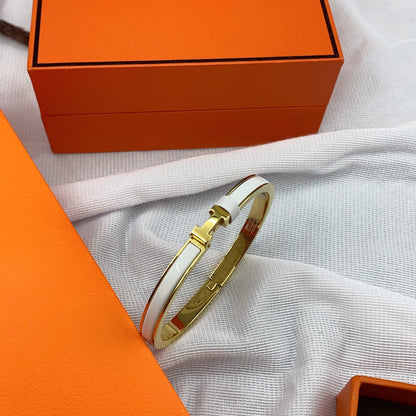 [Gaonasi]CLASSIC HM CLIC WHITE 8MM ENAMEL BRACELET