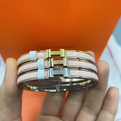 [Gaonasi]CLASSIC HM CLIC  PINK 8MM ENAMEL BRACELET