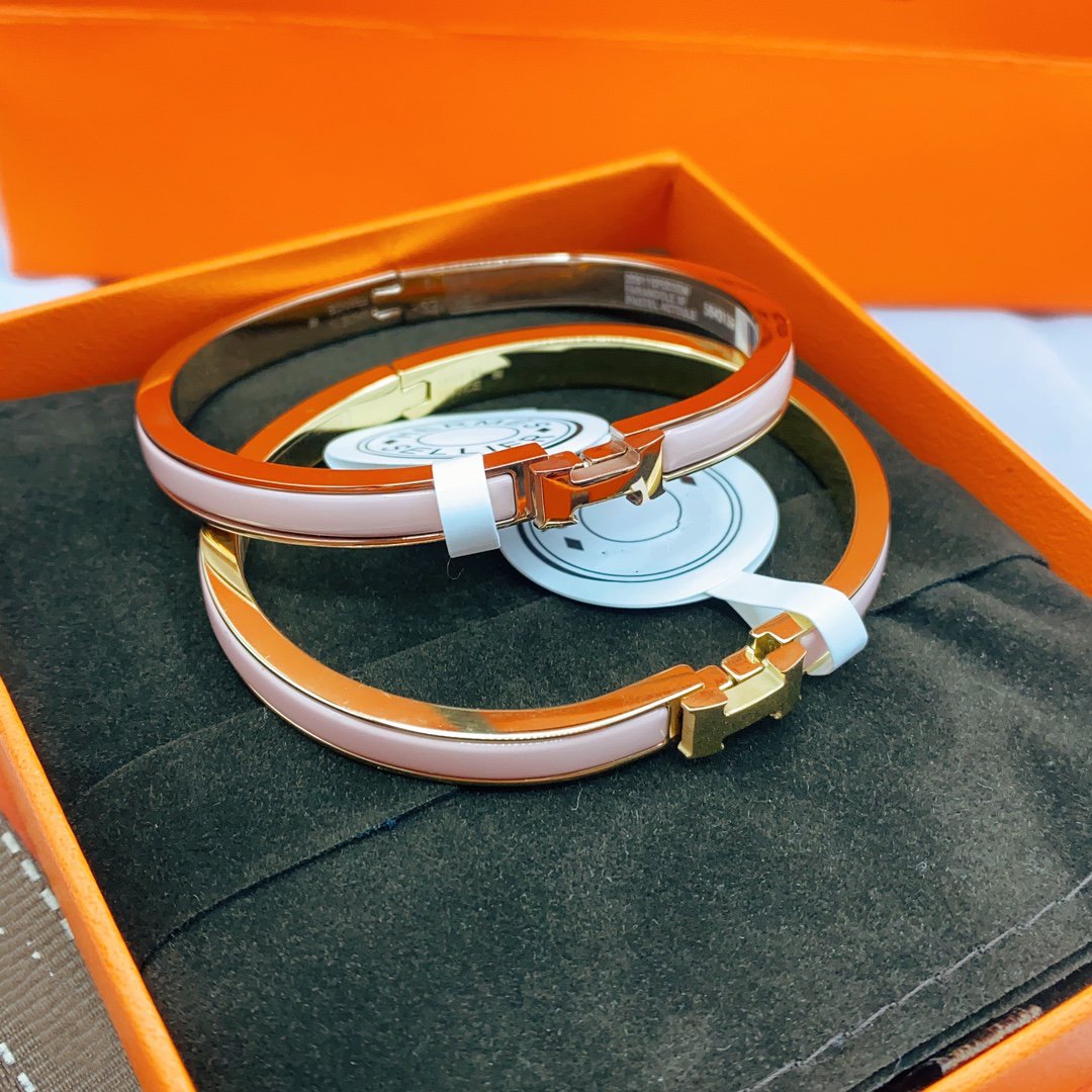 [Gaonasi]CLASSIC HM CLIC  PINK 8MM ENAMEL BRACELET
