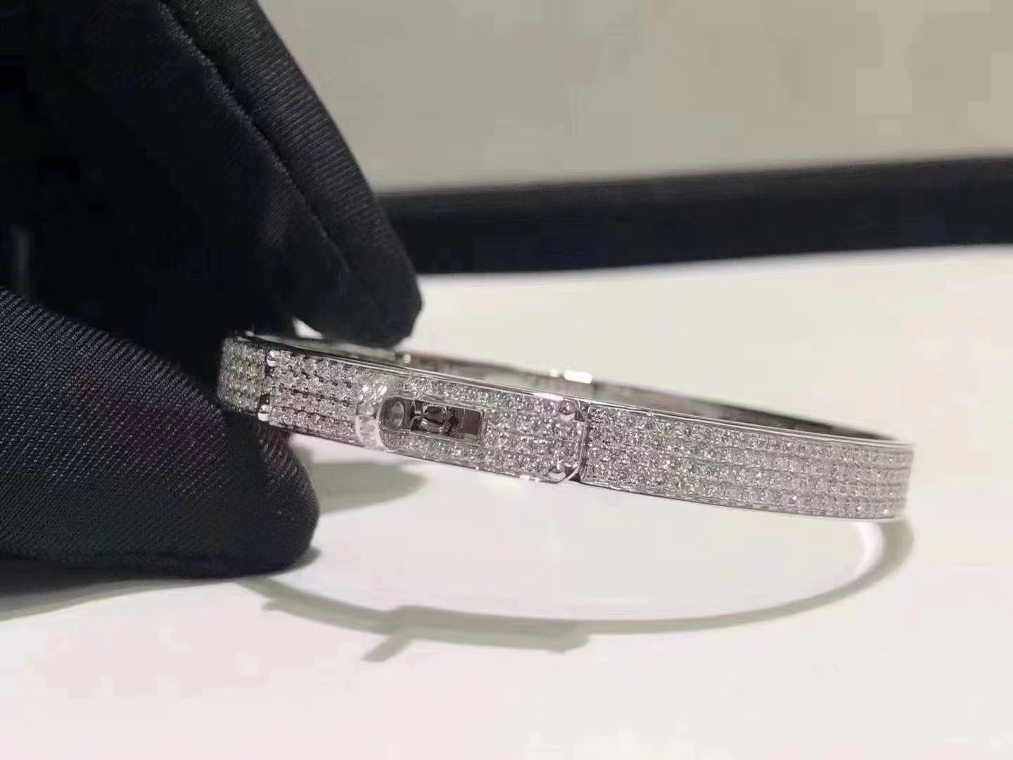 [Gaonasi]HM KELLY BRACELET IN SILVER AND FULL PAVE DIAMOND
