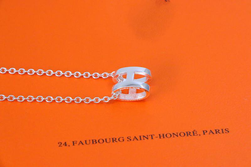 [Gaonasi]HM NECKLACE H LETTER OVAL SERIES
