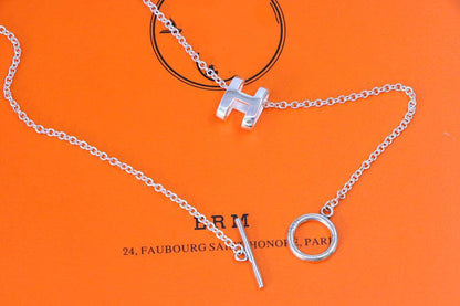 [Gaonasi]HM NECKLACE H LETTER OVAL SERIES