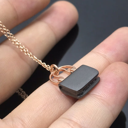 [Gaonasi]WOMEN'S HM AMULETTES CONSTANCE PENDANT NECKLACE