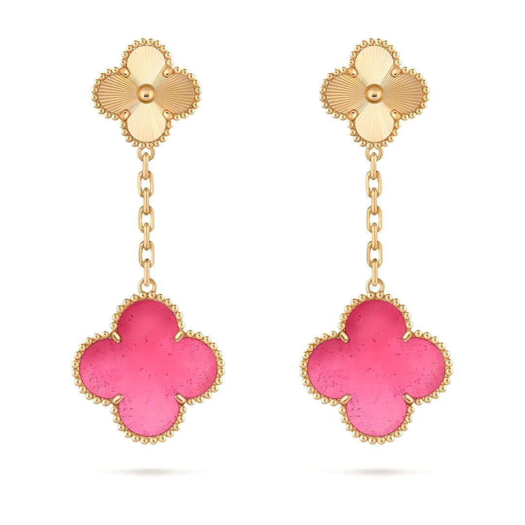 [Cadisa]NEW CLOVER 2 MOTIF PINK ENAMEL EARRINGS