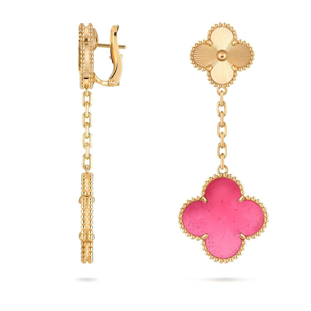 [Cadisa]NEW CLOVER 2 MOTIF PINK ENAMEL EARRINGS