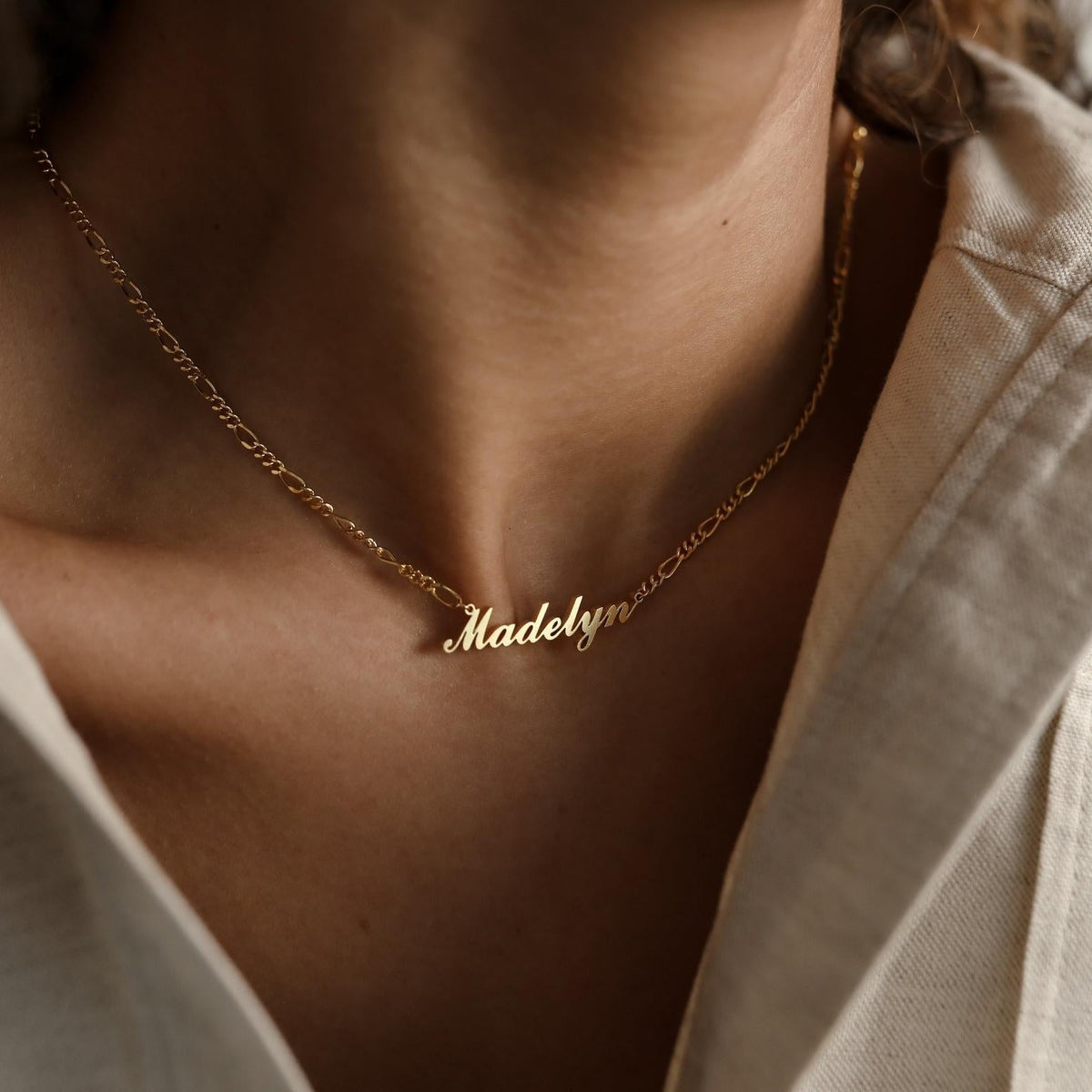 Carrie Figaro Chain Name Necklace