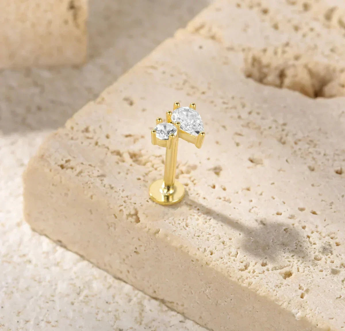 [Gaonasi]Kate Flat Back Diamond Stud