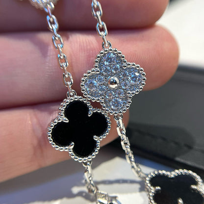 [Gaonasi] CLOVER 5 MOTIF ONYXS BRACELET COLLECTION