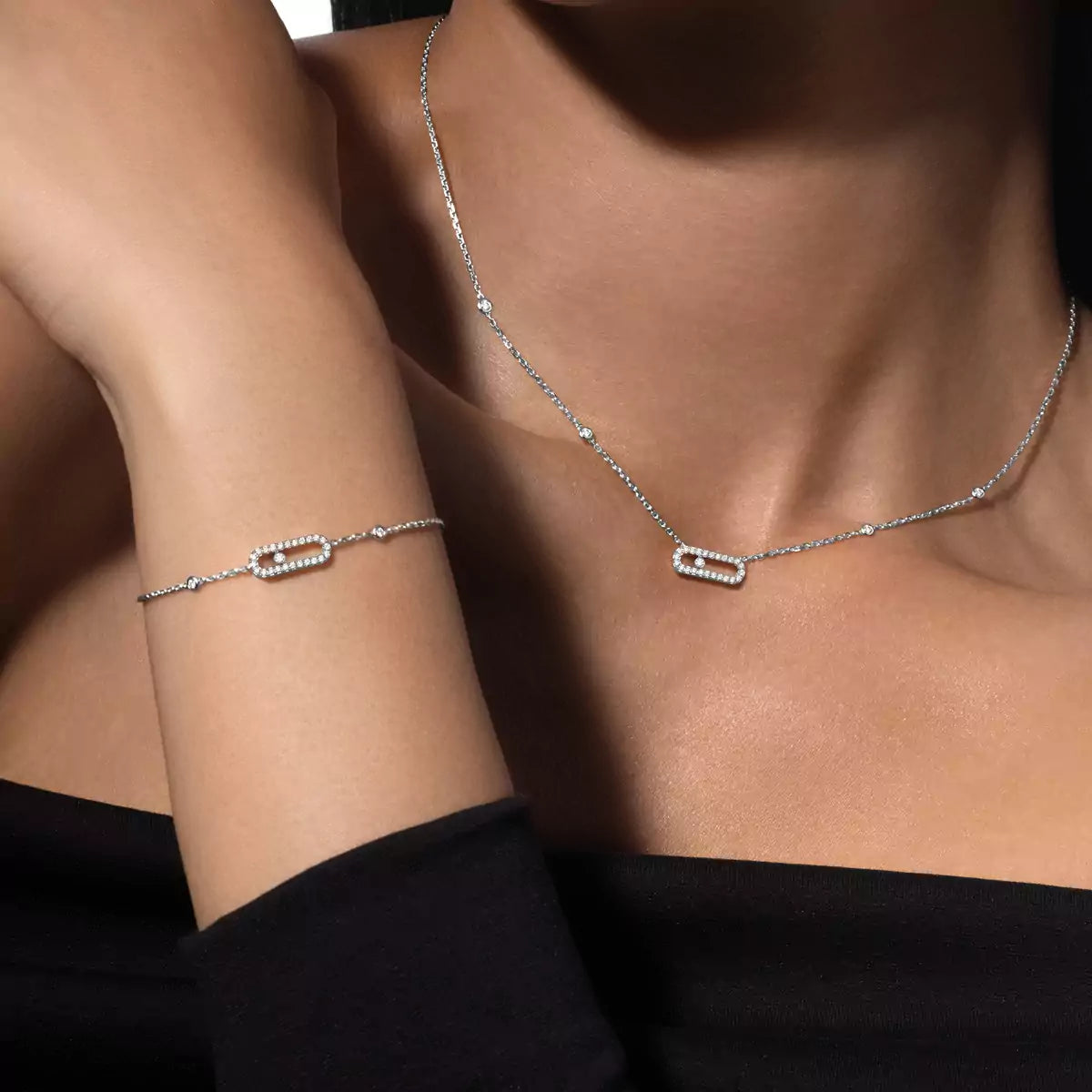 [Cadisa]Diamond Necklace Move Uno