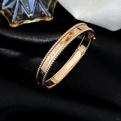 [Cadisa]CLOVER PERLEE BRACELET SIGNATURE ENGRAVING SERIES