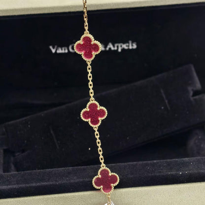 [Cadisa]NEW CLOVER 5 MOTIFS PINK ENAMEL BRACELET