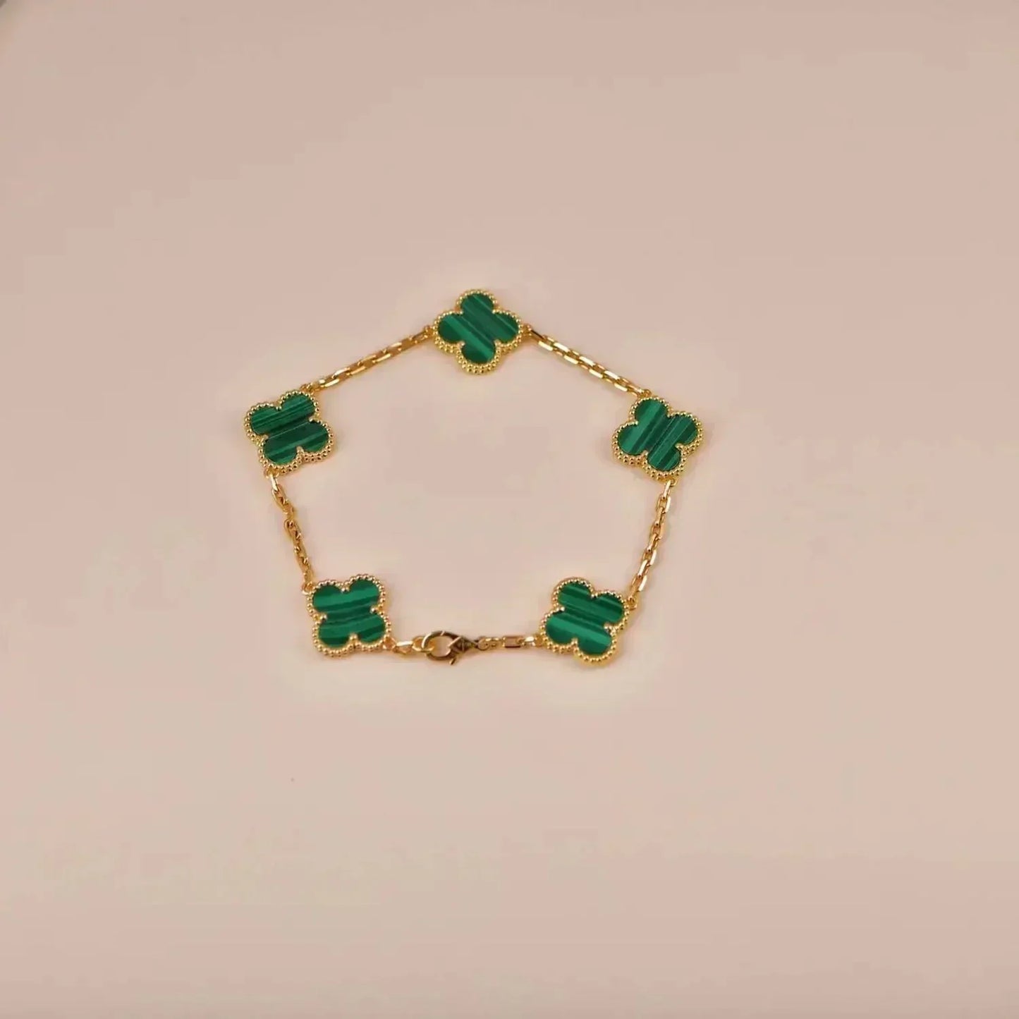 [Gaonasi] CLOVER 5 MOTIF MALACHITE BRACELET COLLECTION