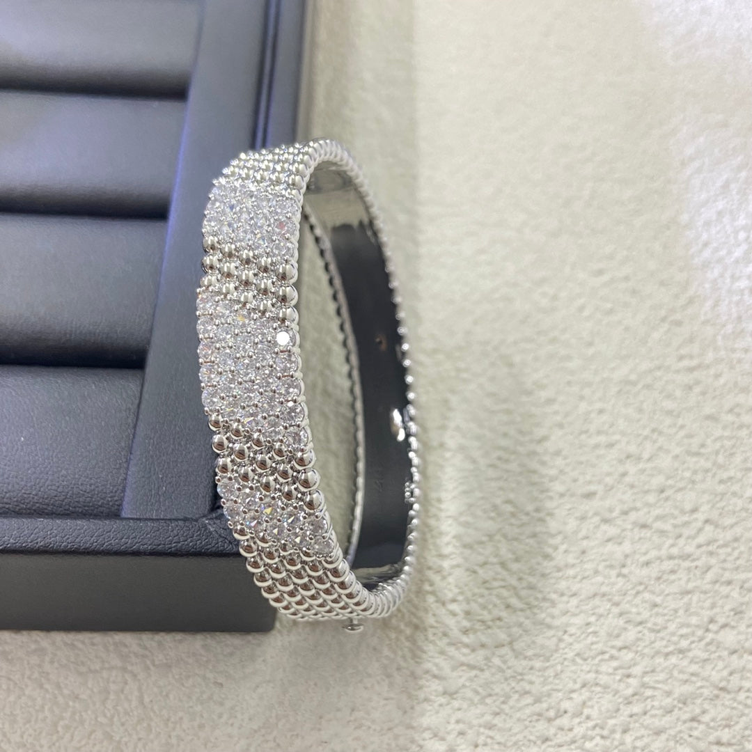[GAONASI]  FIVE-ROW DIAMOND BRACELET