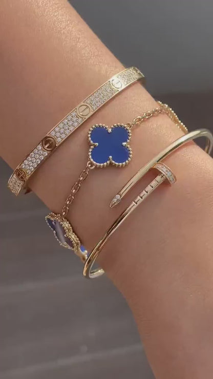 [Cadisa] LOVE & JUSTE & Blue Veins Clover 5-Motif Diamond Bracelet Stack Set
