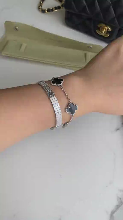 [Cadisa] Clover 5-Motif & LOVE Unlimited Bracelet Set