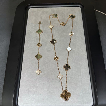 [Gaonasi]DETACHABLE CLOVER 15(11+4) FLOWER ROSE GOLD NECKLACE SET