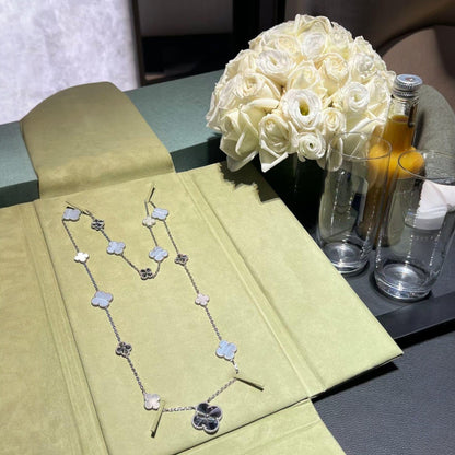 [Gaonasi]DETACHABLE CLOVER 15(11+4) FLOWER SILVER NECKLACE SET