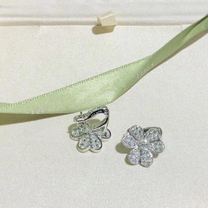 [Gaonasi]FRIVOLE SILVER FLOWER DIAMOND EARRINGS