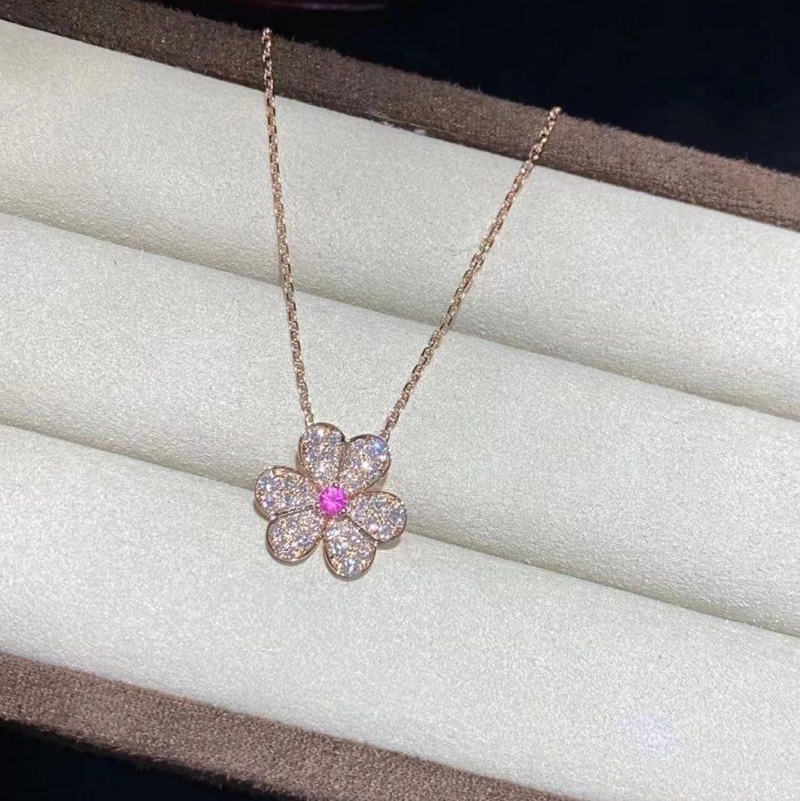 [Gaonasi]FRIVOLE ROSE GOLD FLOWER DIAMOND NECKLACE