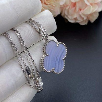 [Gaonasi]CLOVER SILVER CHALCEDONY BIG CLOVER NECKLACE