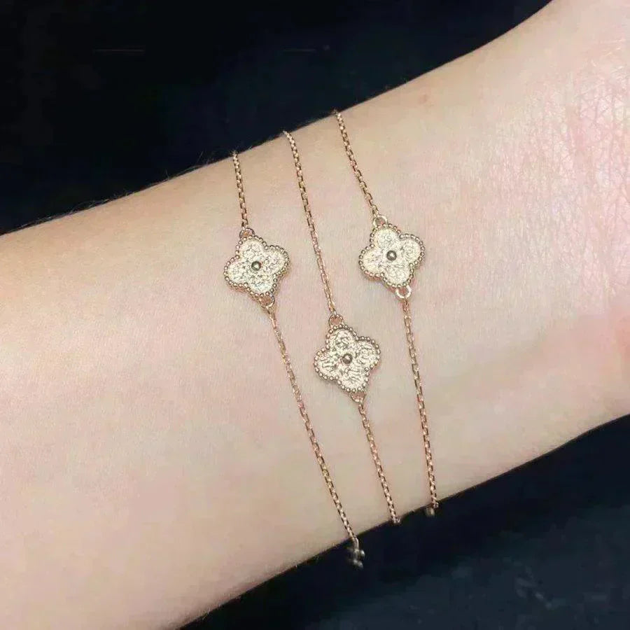 [Gaonasi]CLOVER SINGLE FLOWER BRACELET