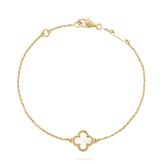 [Gaonasi]CLOVER WHITE MOP SINGLE FLOWER BRACELET
