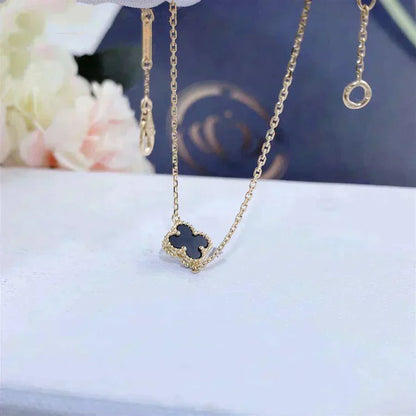 [Gaonasi]CLOVER ONYX SINGLE FLOWER BRACELET