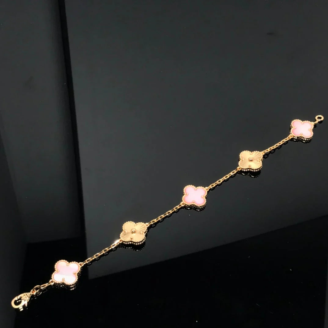 [Gaonasi] CLOVER 5 MOTIFS  PINK MOP BRACELET COLLECTION