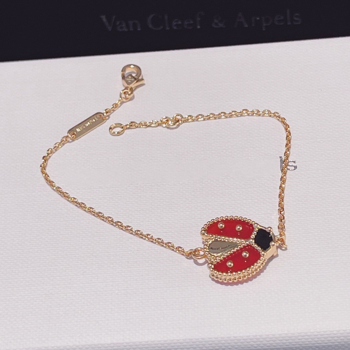 [Gaonasi]LUCKY SPRING 1 MOTIF PINK GOLD BRACELET
